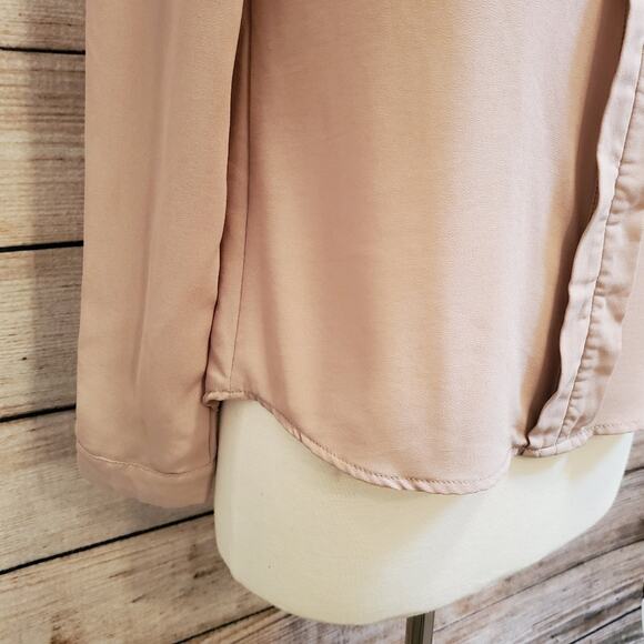 Tobi Pleated Blouse Mauve Taupe Small - Picture 5 of 8